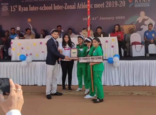 Winners of March past Red cross, Green house and Cabinets